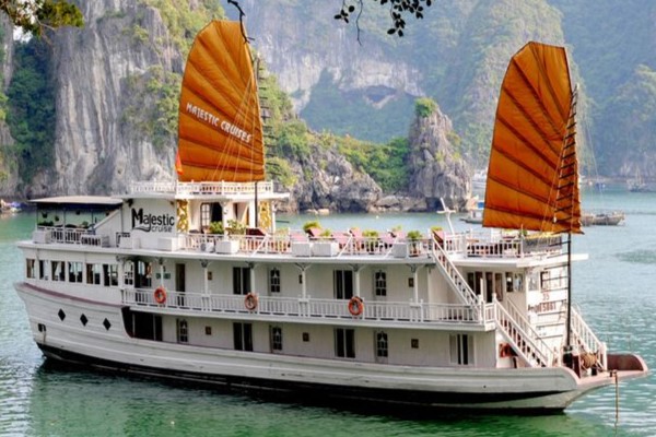 DU THUYỀN MAJESTIC CRUISE