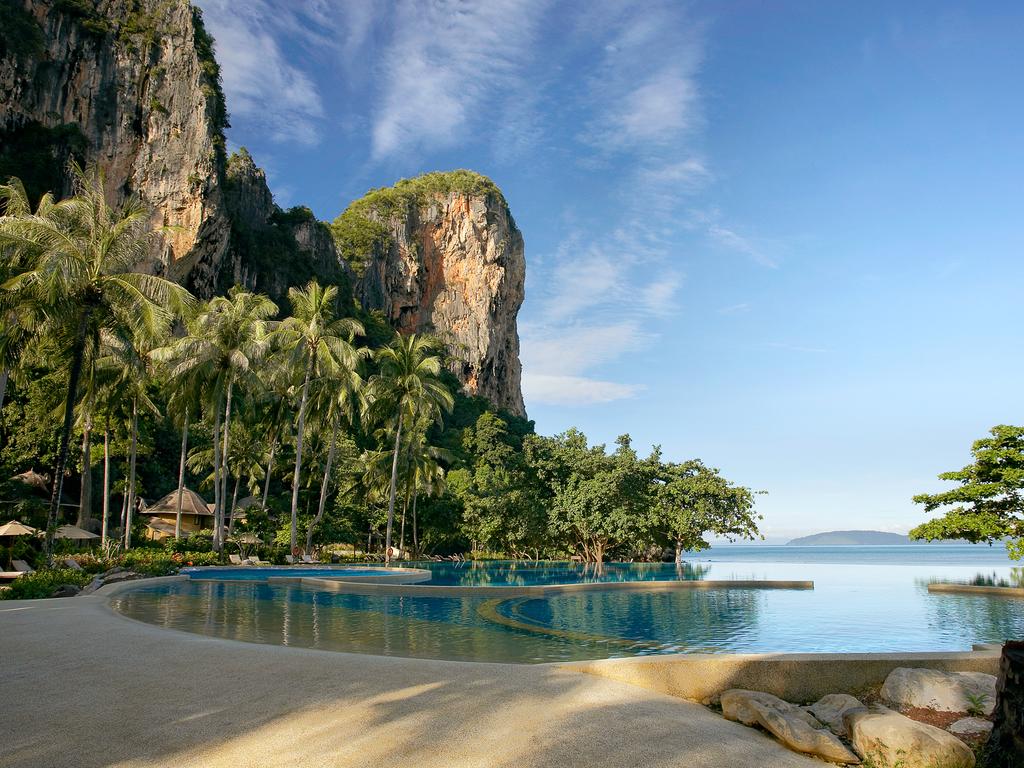 5-bai-bien-noi-tieng-khi-du-lich-thai-lan-vao-mua-he