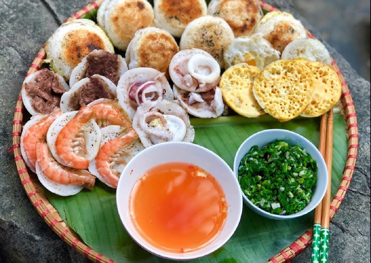 am-thuc-nha-trang-cuon-hut-du-khach-gan-xa