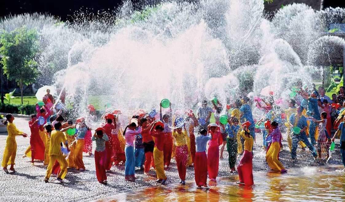 nhung-dieu-cam-ky-khi-tham-gia-le-hoi-songkran