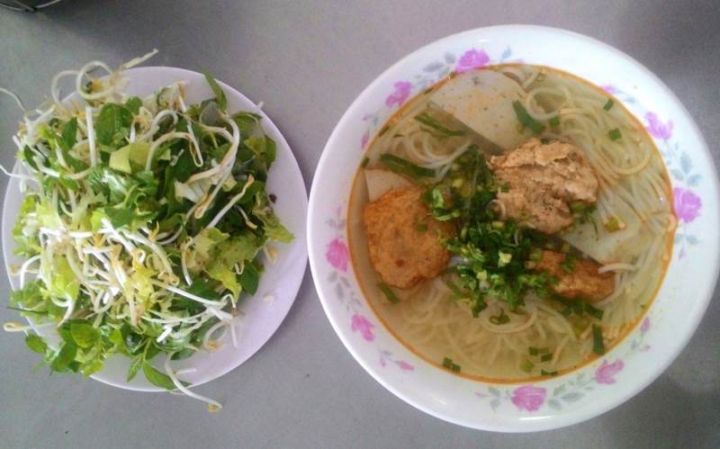 nhung-mon-an-dac-san-tai-quy-nhon-p-1